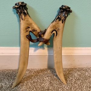 “M” ANTLER WALL HANGER